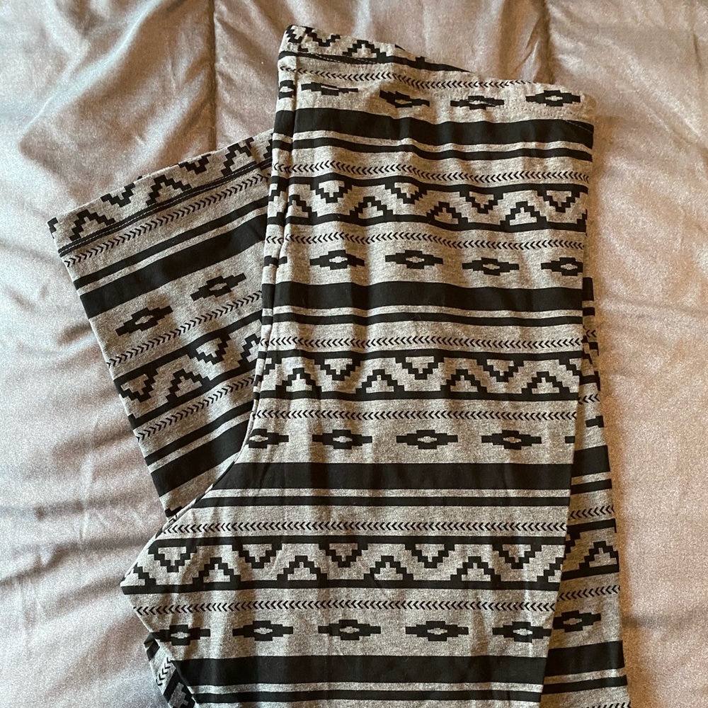 Super cute old navy xxl leggings